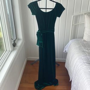 Emerald Green Velvet Bridesmaid Dress